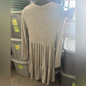 Gray Long Sleeve Ribbed Dress p27